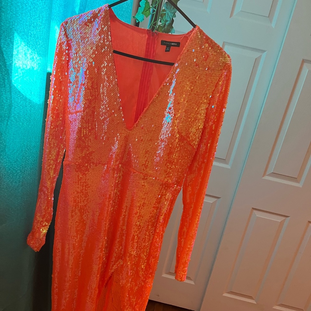 Sexy Orange sequin dress